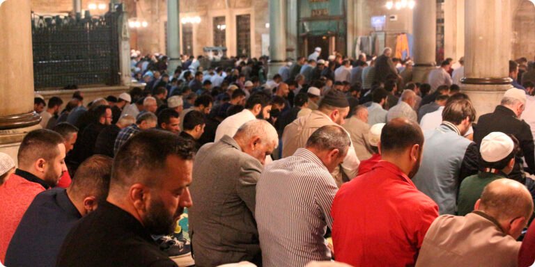 Namaz Huzûra Kabûl Ediliştir