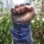 Suskunluğumuz Güçsüzlüğümüzden, Güçsüzlüğümüz Parçalanmışlığımızdandır